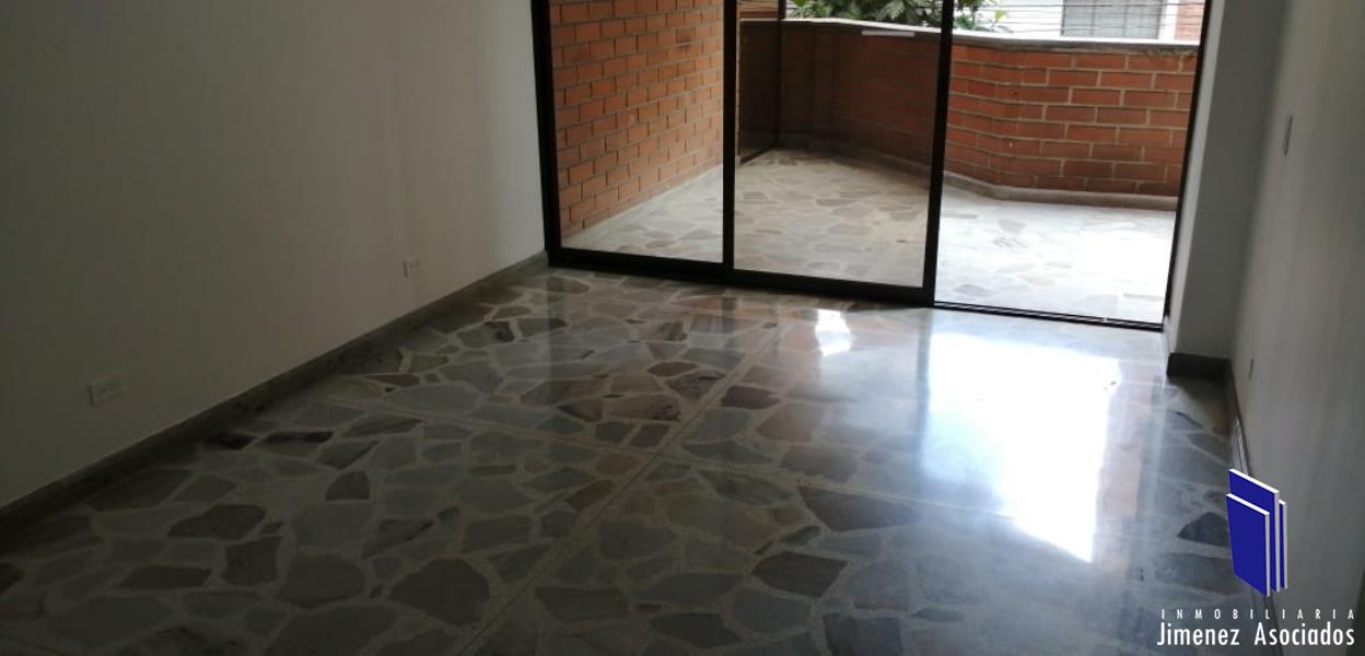 Apartamento para la venta en Medellín el codigo es 648 Foto 6