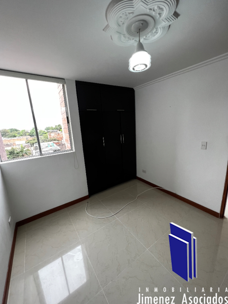 Apartamento para la venta en Medellín el codigo es 832 Foto 2 5