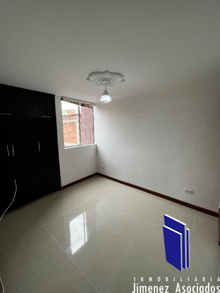 Apartamento para la venta en Medellín el codigo es 832 Foto 6